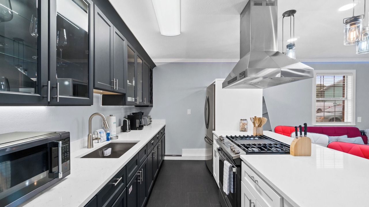 Photo of Kitchen in Laguna Beach