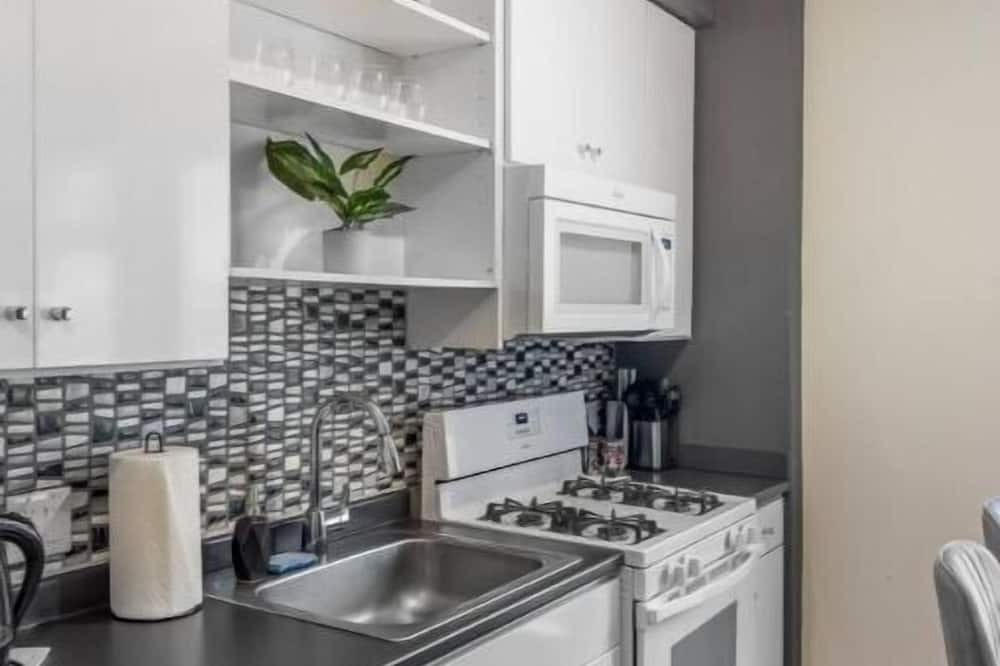Photo of Kitchen in Assembly Square