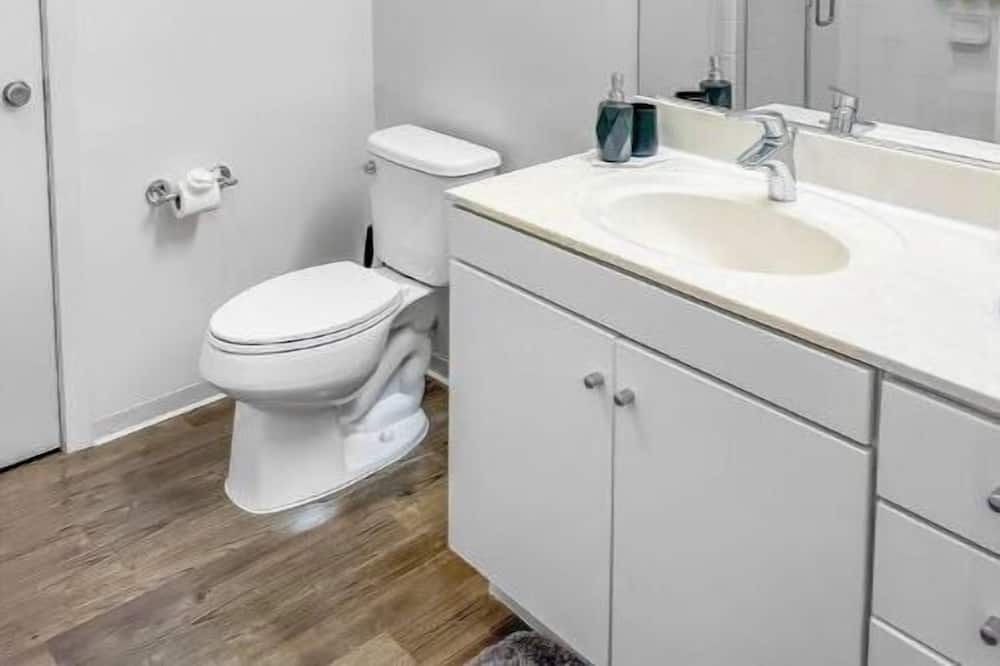 Photo of Bathroom in Assembly Square