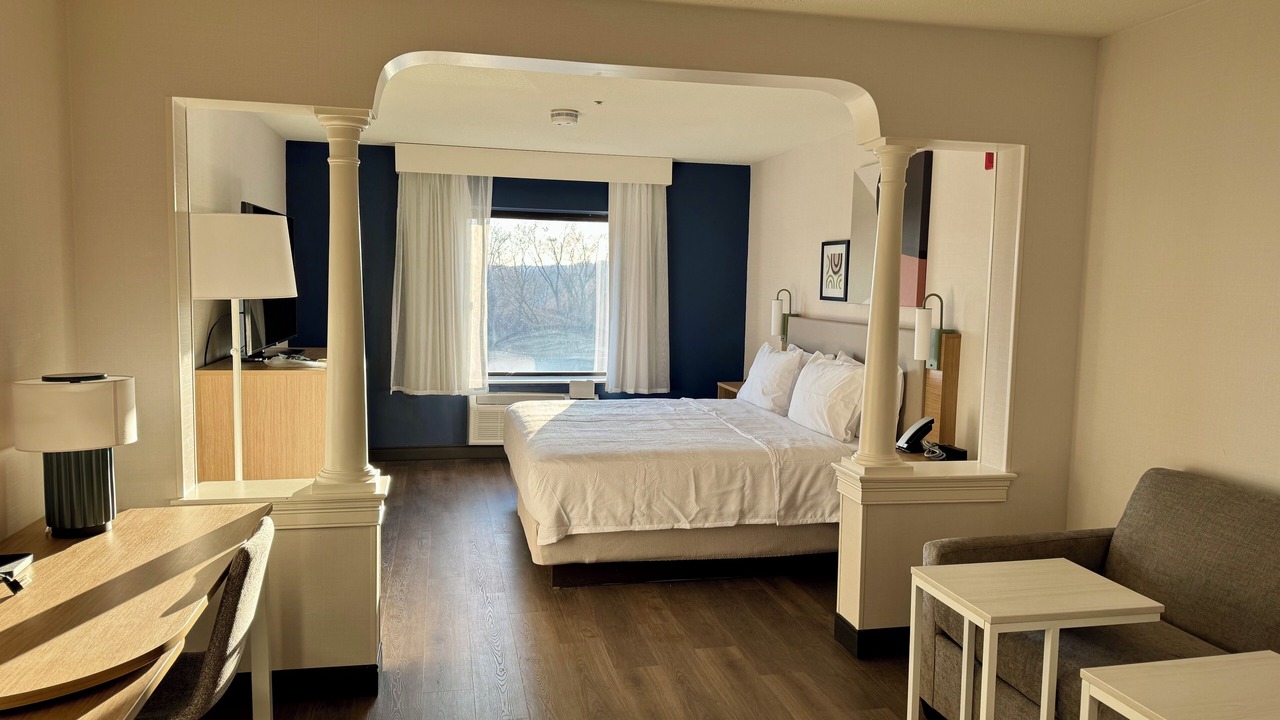 Photo of Bedroom in Woburn