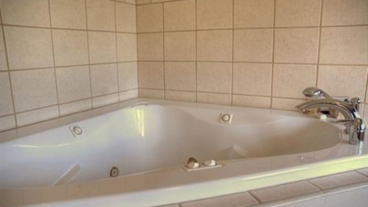 Photo of Bathroom in West Washington