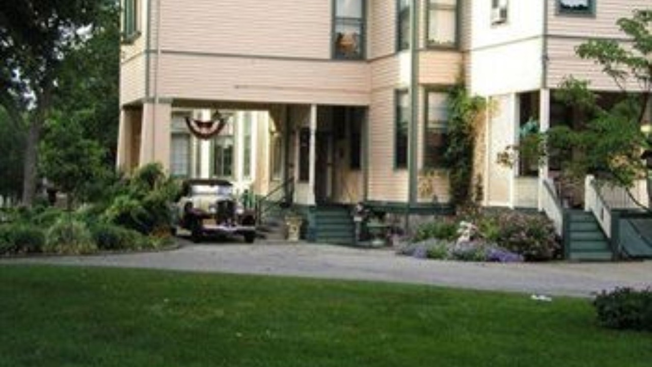 Photo of Outdoor in West Washington