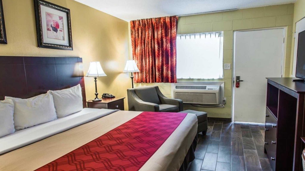 Photo of Bedroom in Cocoa Beach