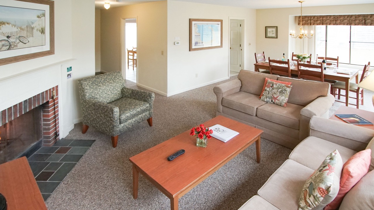 Photo of Livingroom in Brewster