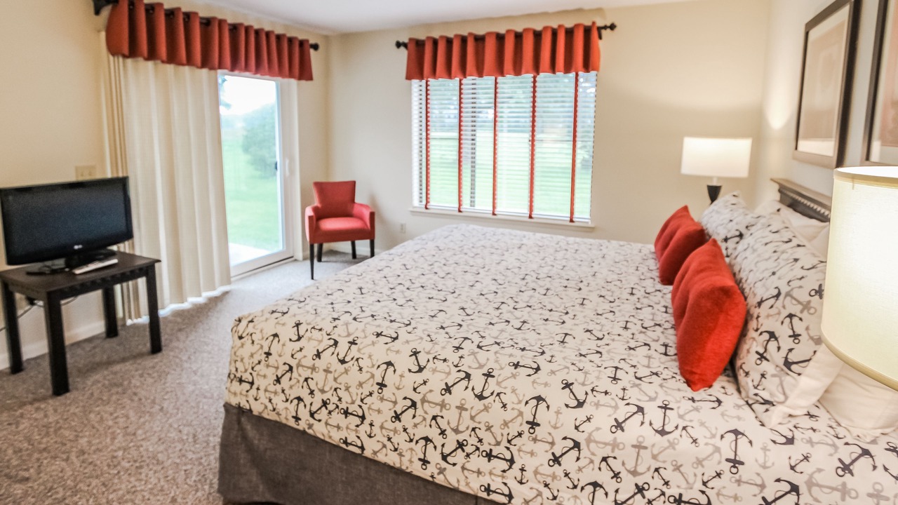 Photo of Bedroom in Brewster