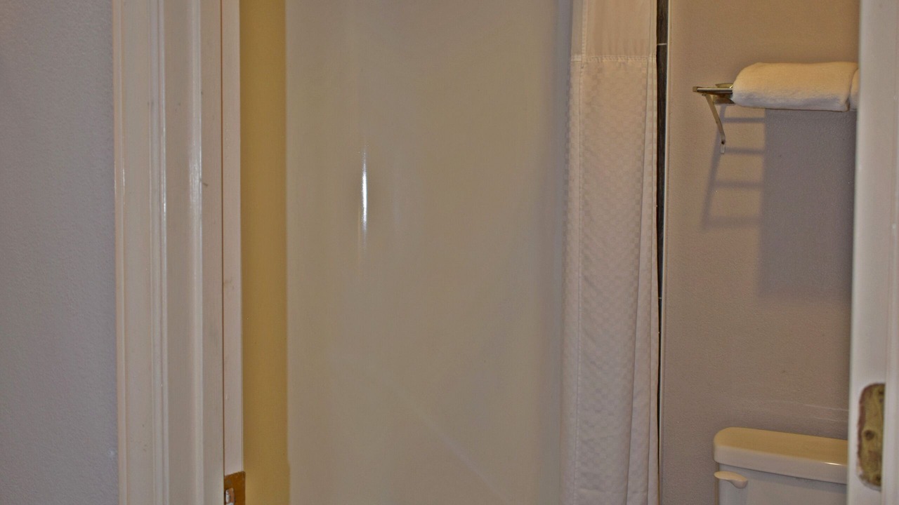 Photo of Bathroom in Fort Chiswell