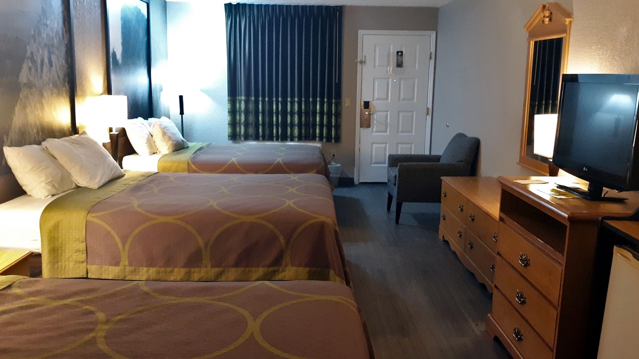Photo of Bedroom in Fort Chiswell