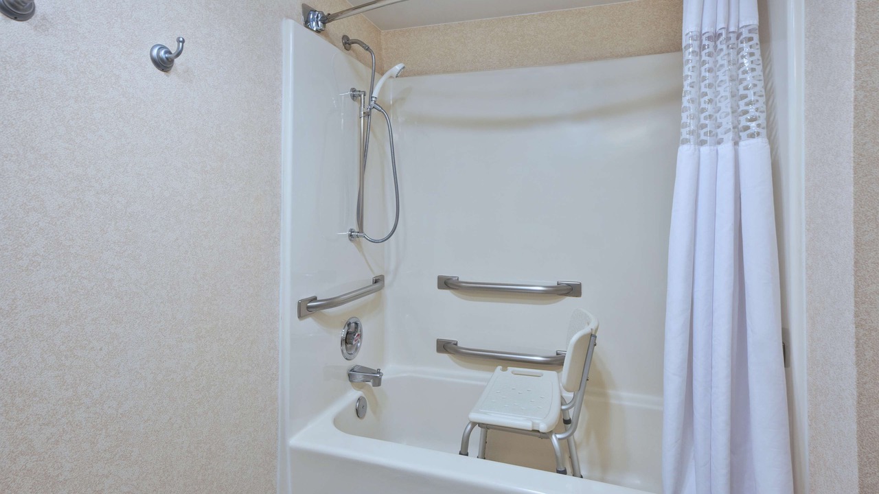 Photo of Bathroom in Chantilly