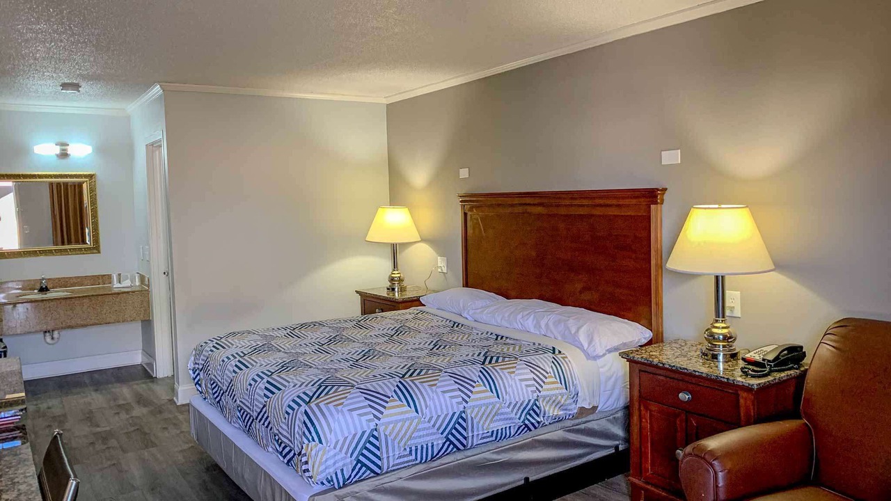 Photo of Bedroom in Reservoir