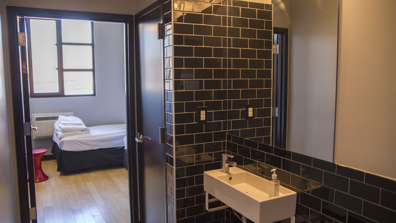 Photo of Bathroom in Hunters Point