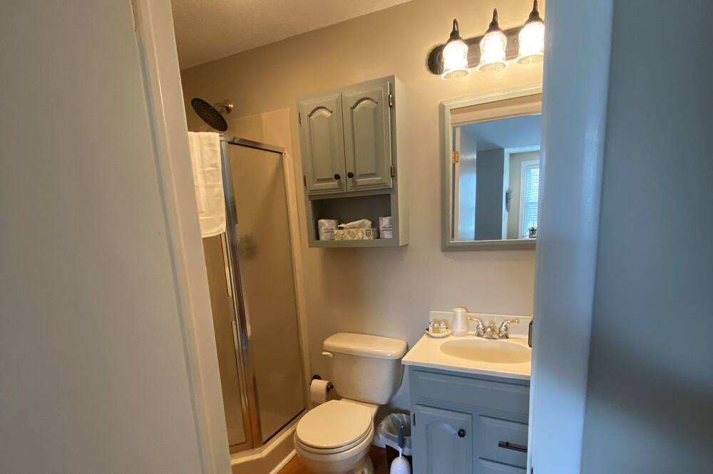 Photo of Bathroom in Metamora