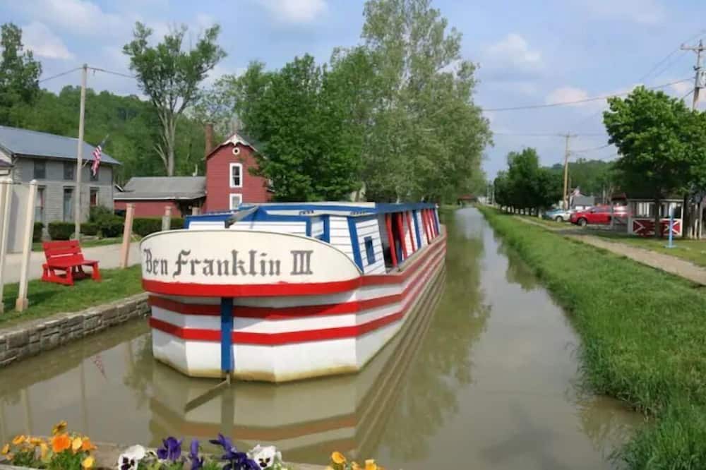 Photo of Outdoor in Metamora