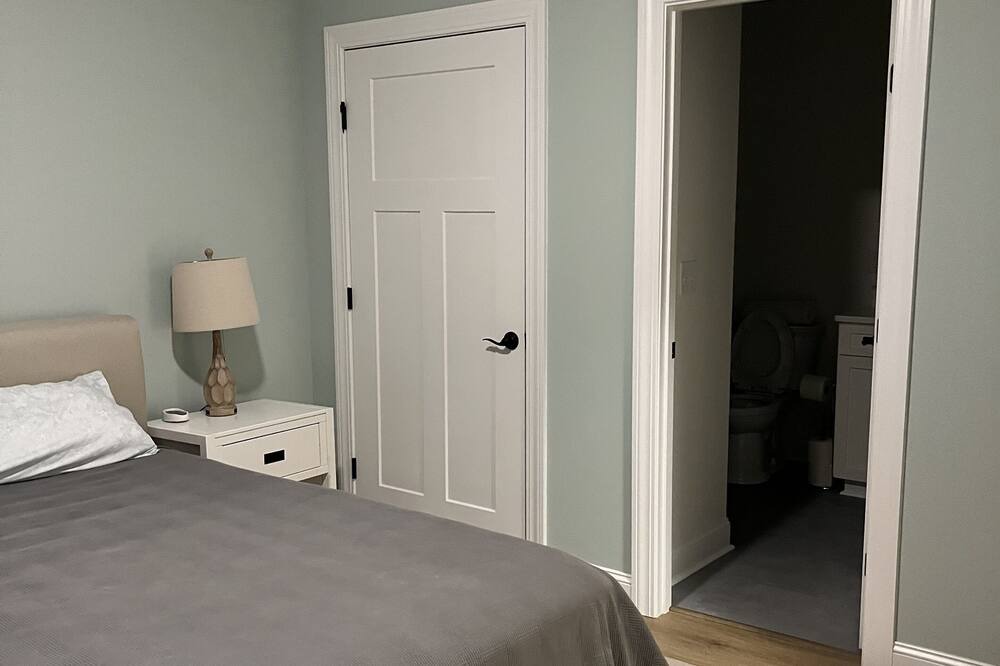 Photo of Bedroom in North Shore