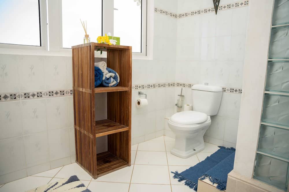 Photo of Bathroom in Zig Zag Ward