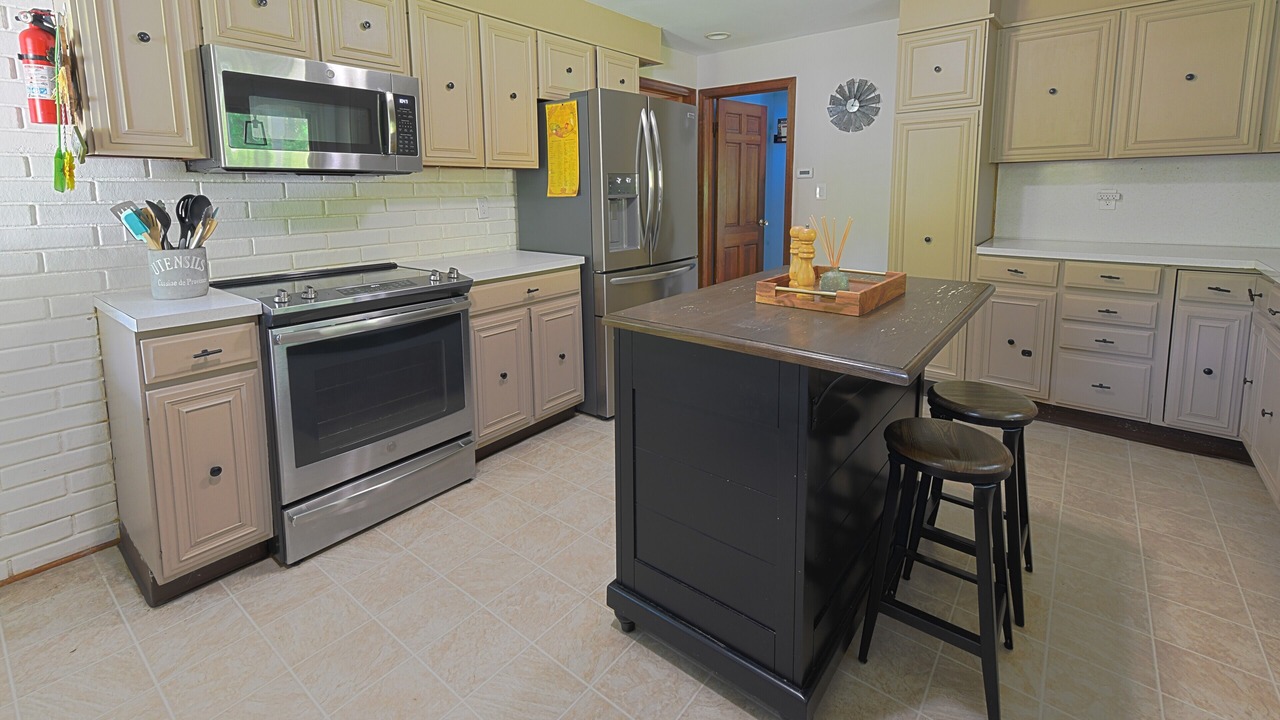 Photo of Kitchen in West Sand Lake