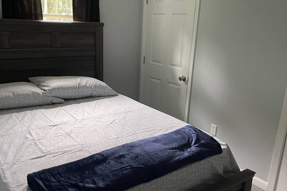 Photo of Bedroom in Medford