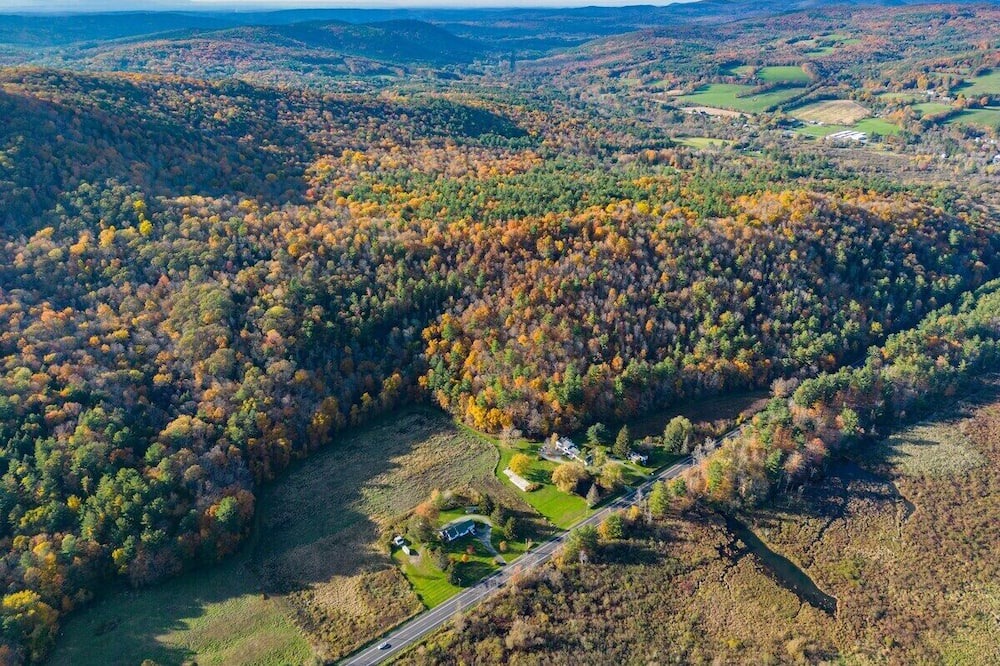 Photo of Outdoor in Canaan