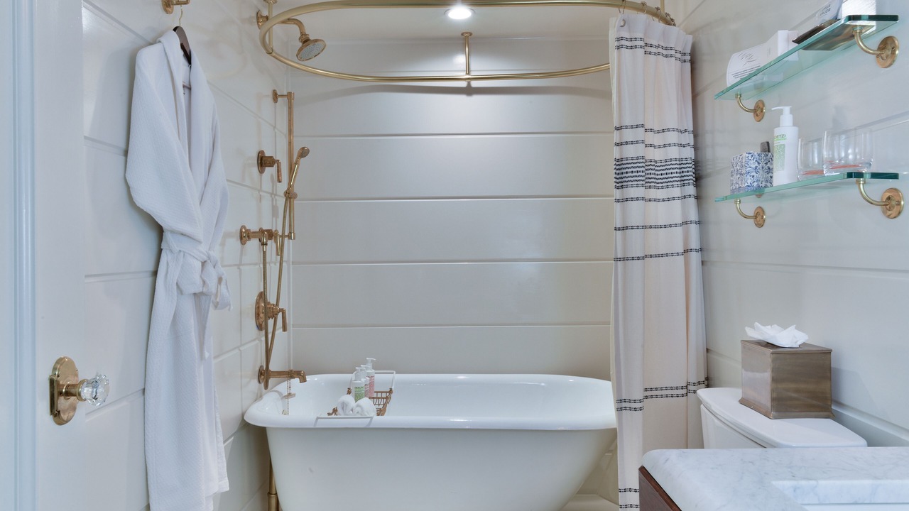 Photo of Bathroom in Nantucket Town