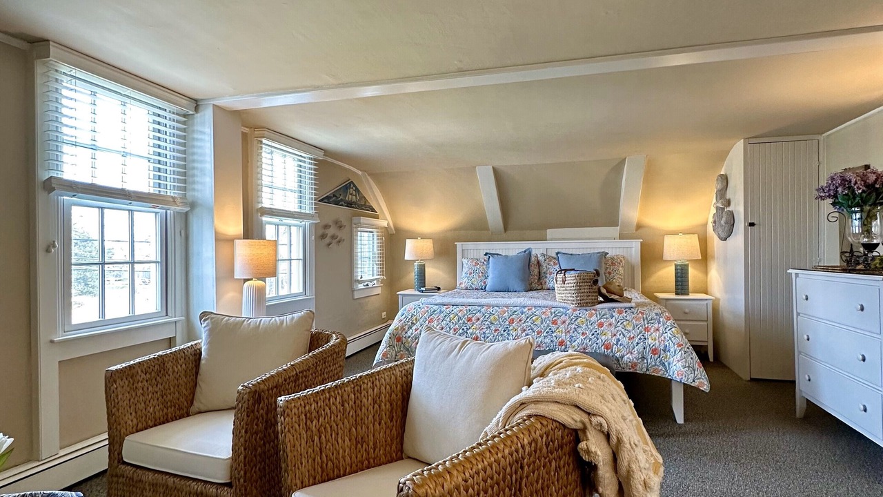 Photo of Bedroom in East Orleans