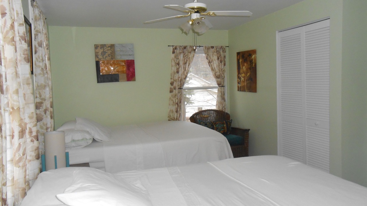Photo of Bedroom in South Haven
