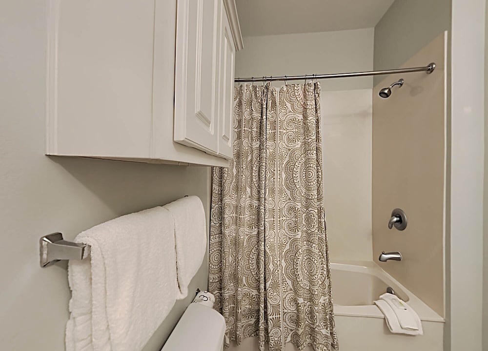 Photo of Bathroom in Rosemary Beach