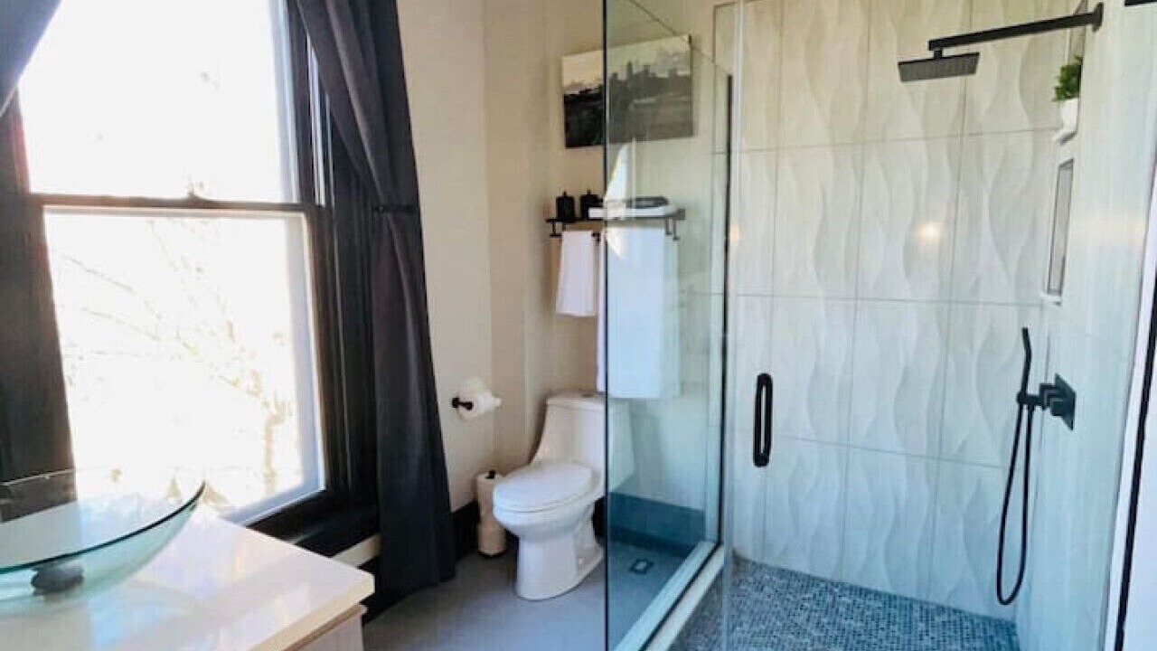 Photo of Bathroom in Downtown Indianapolis