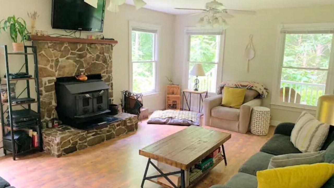 Photo of Bedroom in Stanardsville