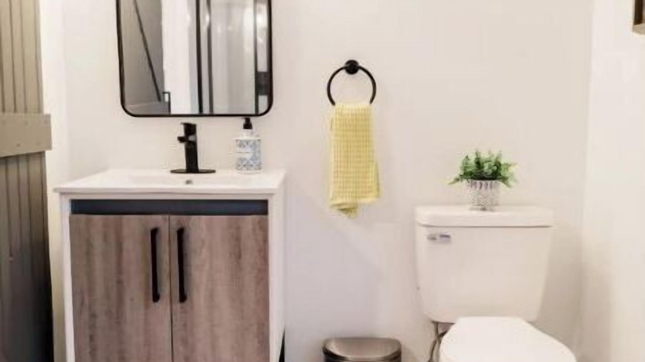 Photo of Bathroom in Etlan