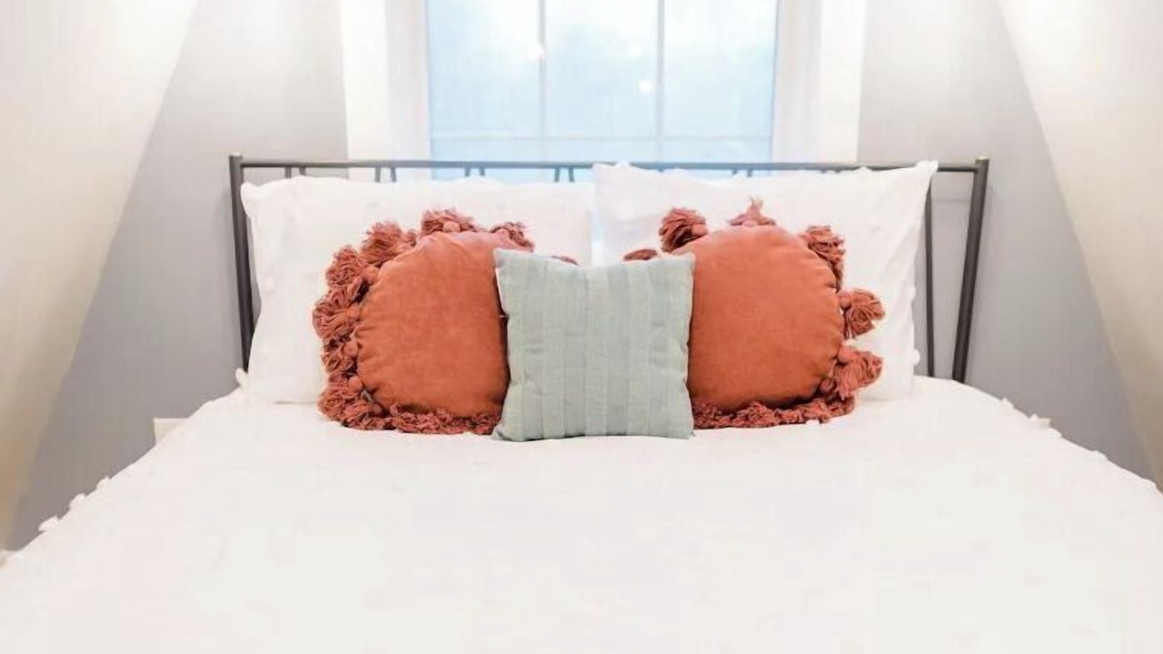 Photo of Bedroom in Etlan