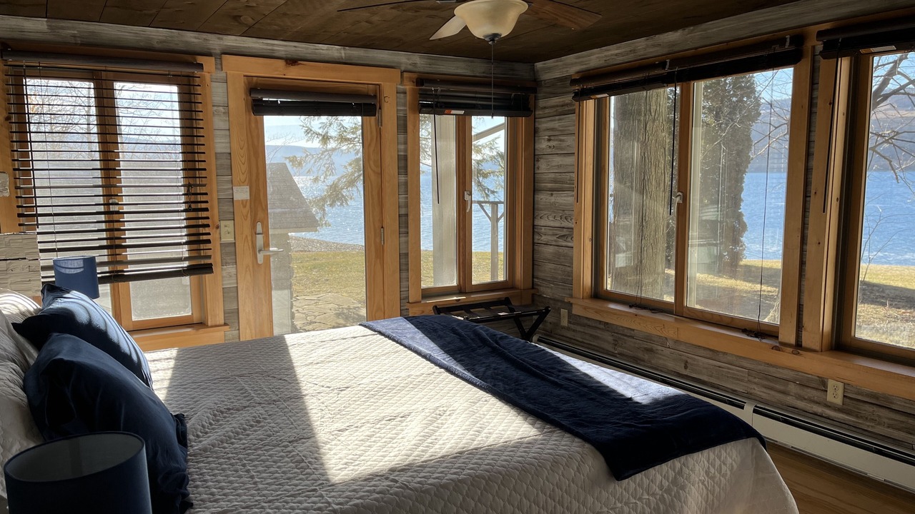Photo of Bedroom in Hammondsport