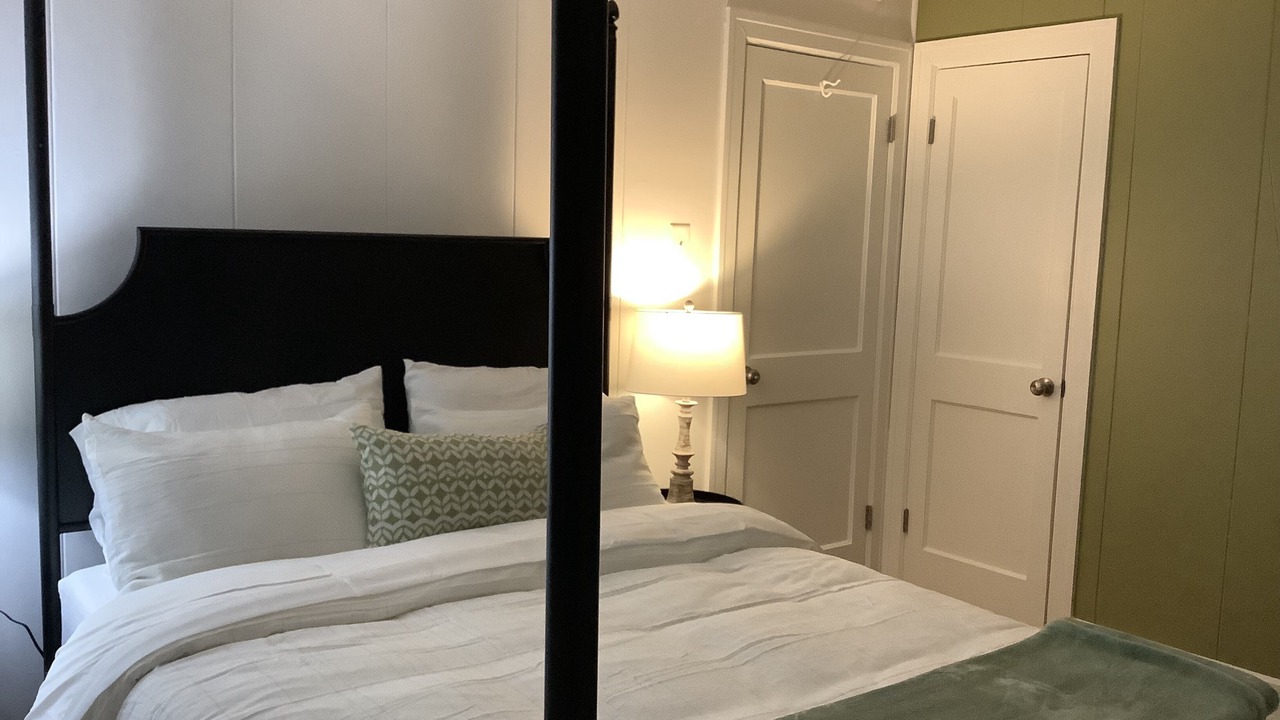 Photo of Bedroom in Dumbarton