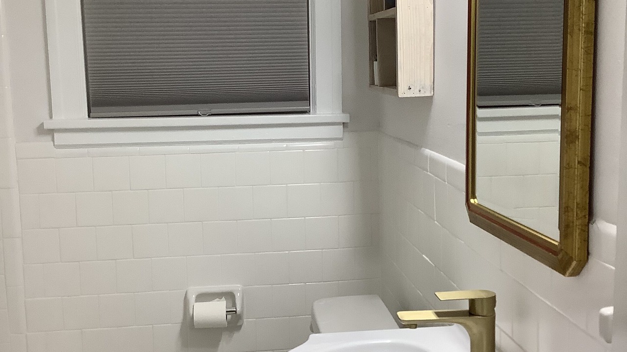 Photo of Bathroom in Dumbarton