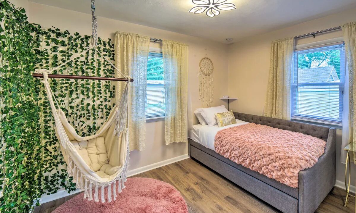 Photo of Bedroom in Michigan City