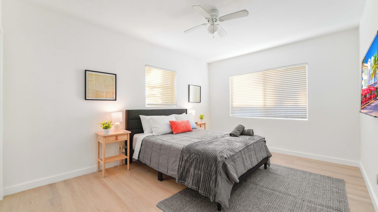 Photo of Bedroom in Northeast Miami