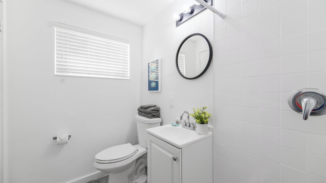 Photo of Bathroom in Northeast Miami