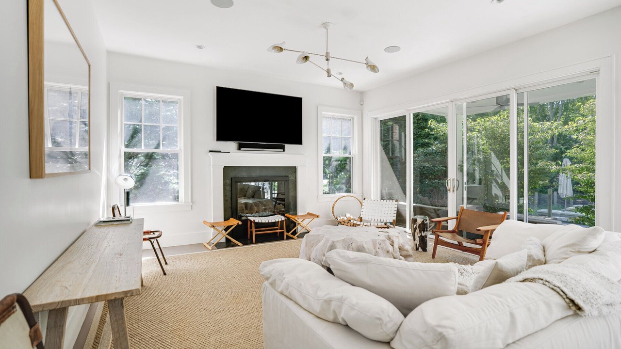 Photo of Livingroom in Bridgehampton