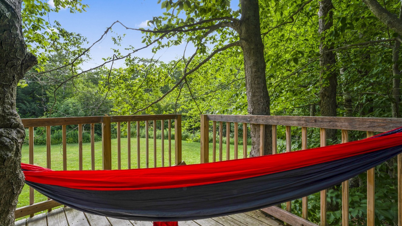 Photo of Patio Balcony in Haines Falls