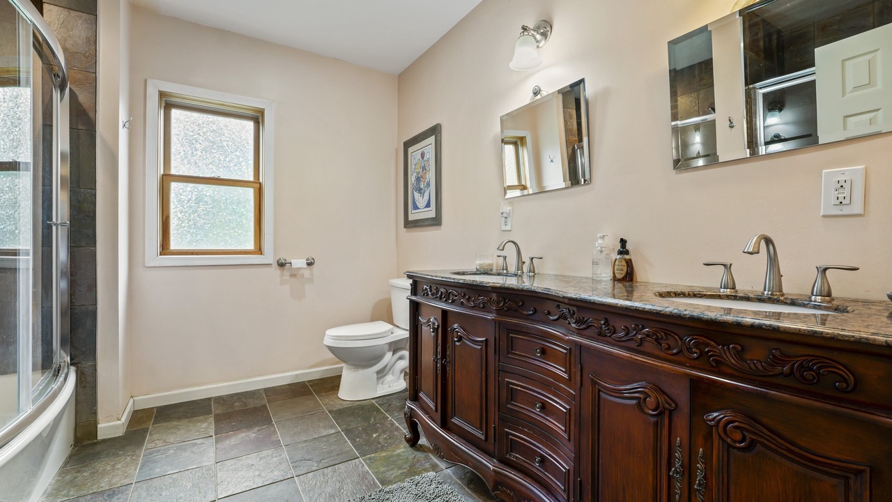 Photo of Bathroom in Haines Falls