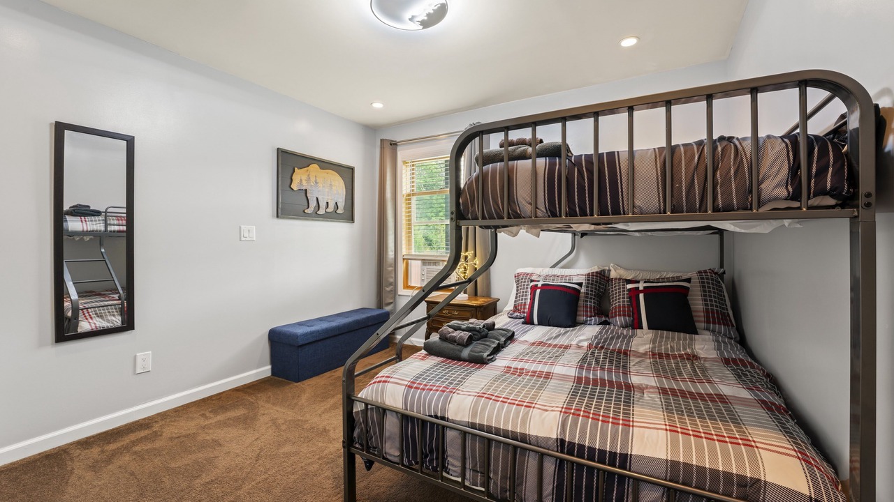 Photo of Bedroom in Haines Falls