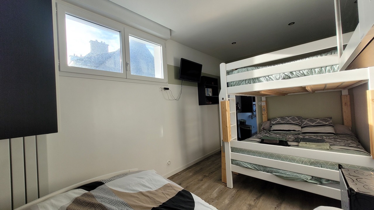 Photo of Bedroom in Lanester