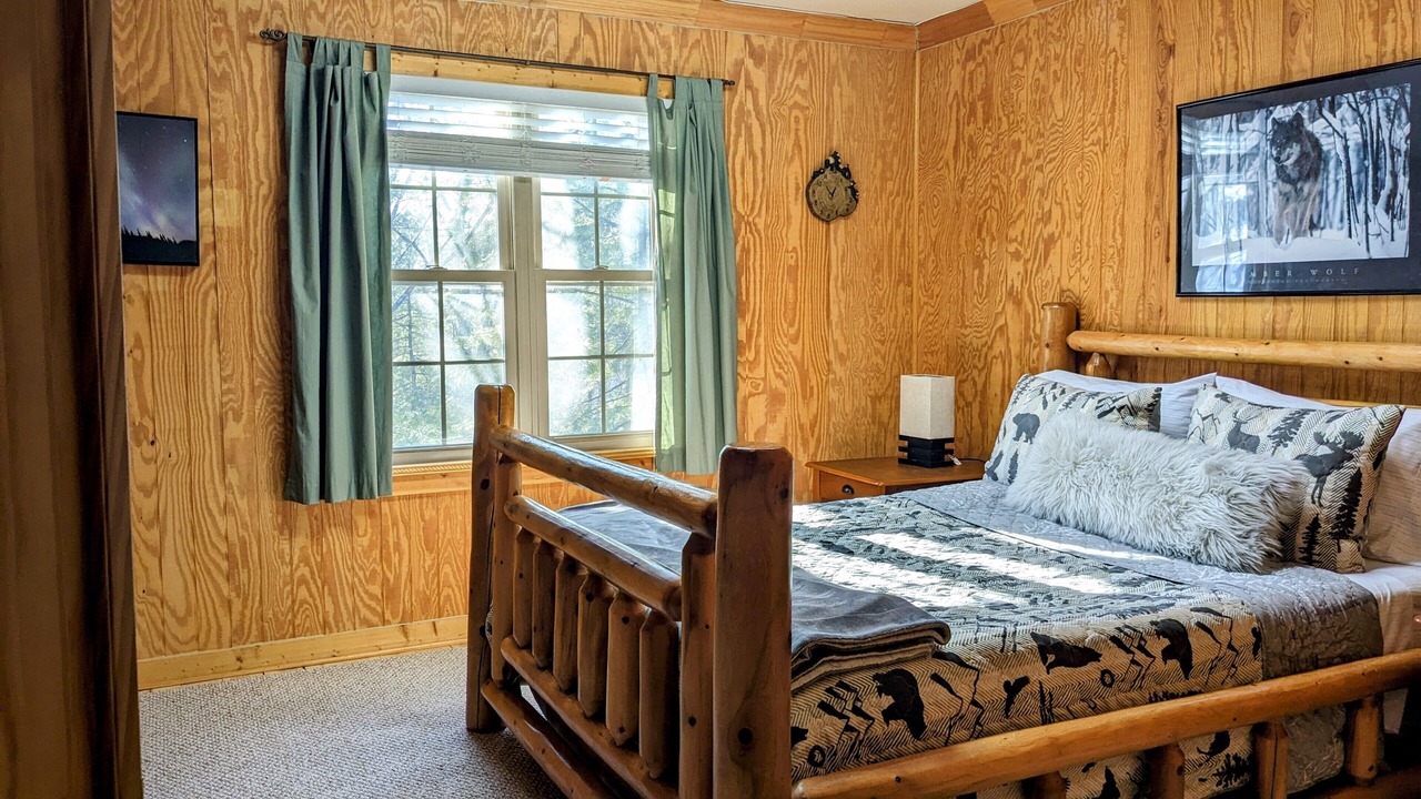 Photo of Bedroom in Basye