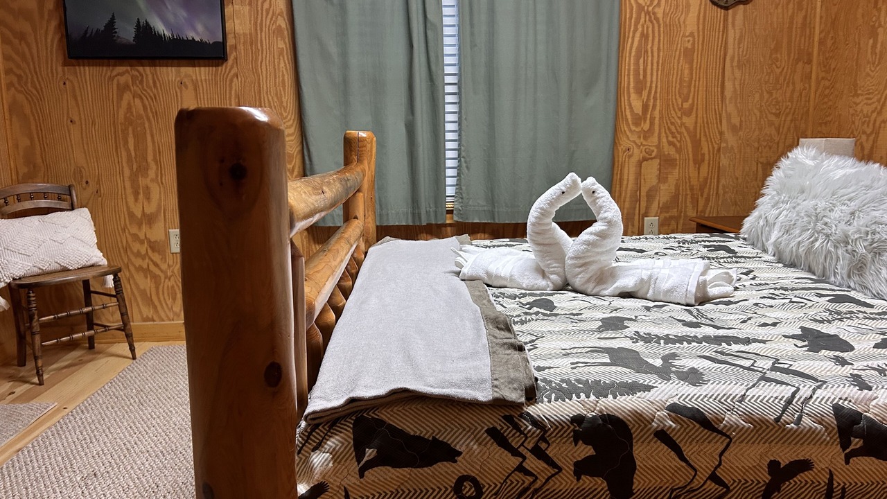 Photo of Bedroom in Basye