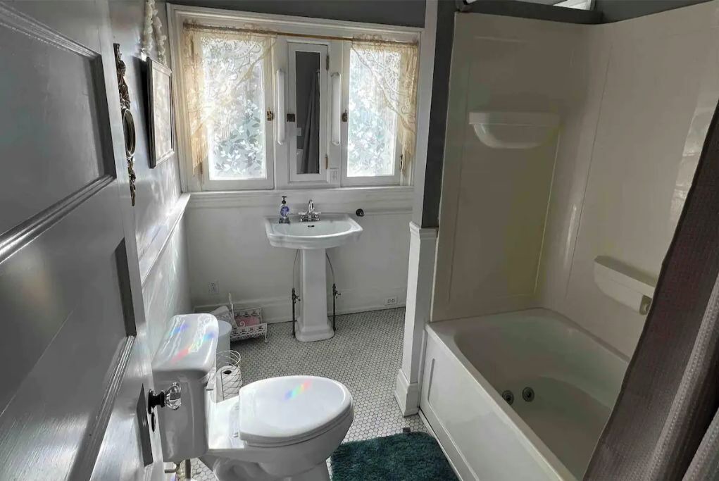 Photo of Bathroom in Carrollton