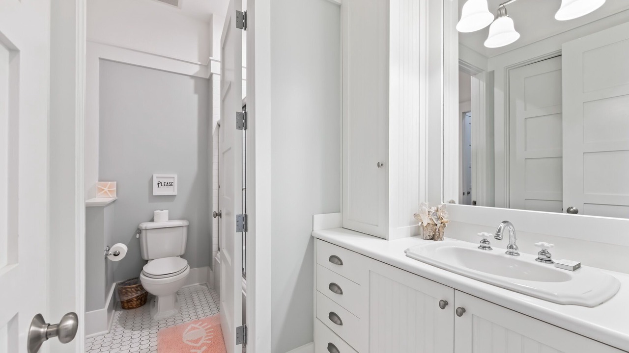 Photo of Bathroom in Cottage District