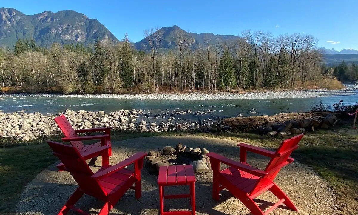 Photo of Outdoor in Gold Bar