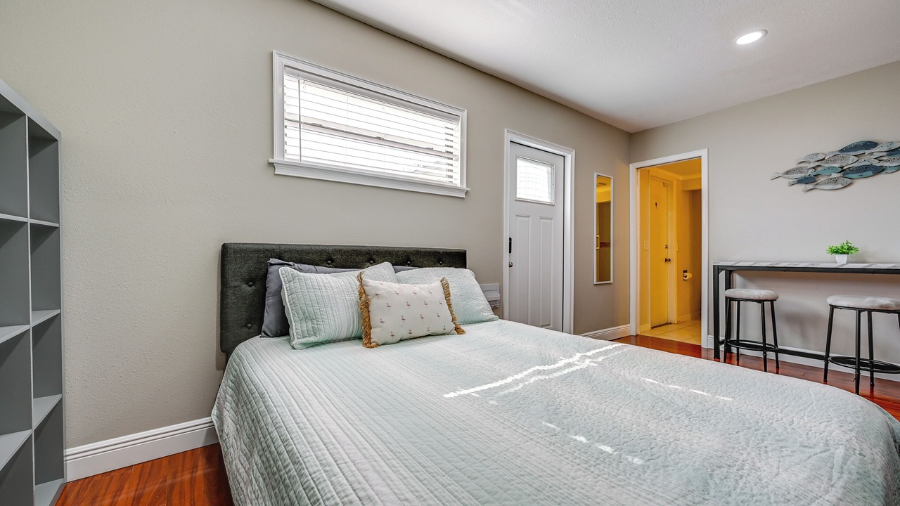 Photo of Bedroom in Orient Park