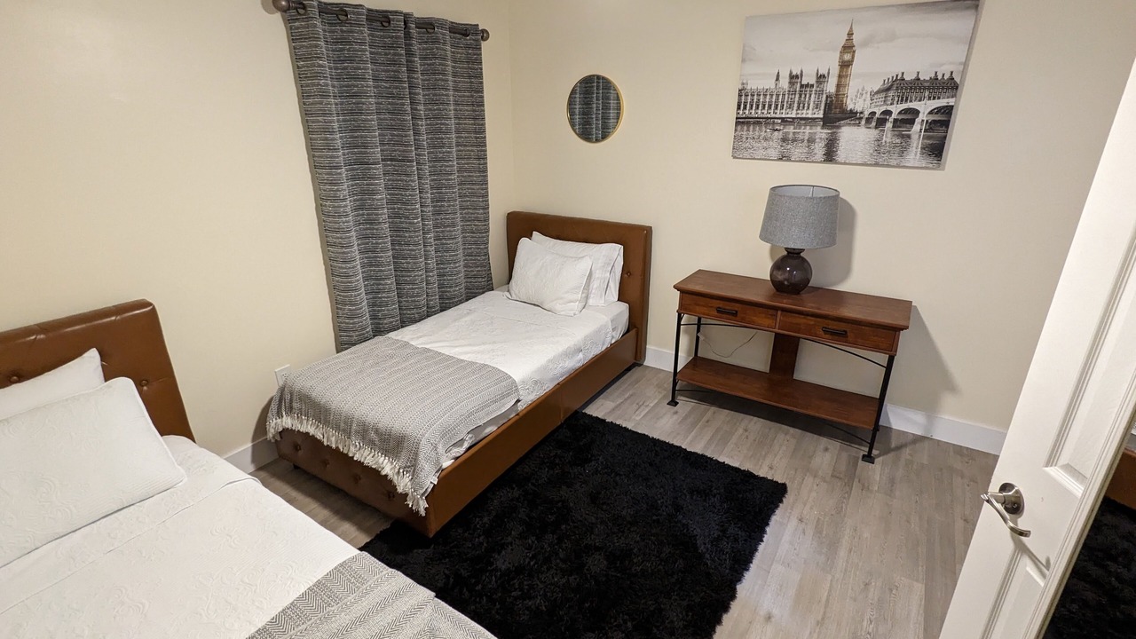 Photo of Bedroom in Miami Gardens