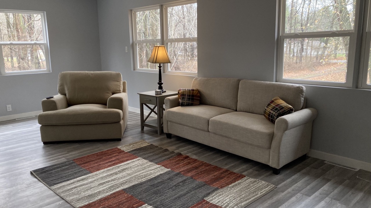 Photo of Livingroom in Wheeler