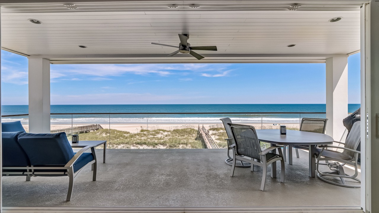 Photo of Bedroom in Ocean Cay