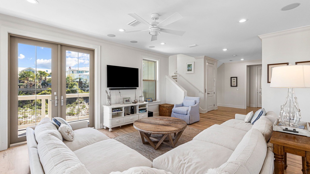 Photo of Livingroom in Grayton Beach